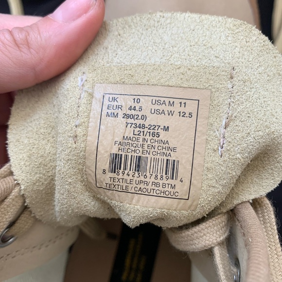 Limited Edition 🇫🇷 Palladium Sneakers  11US NEW - Picture 12 of 17